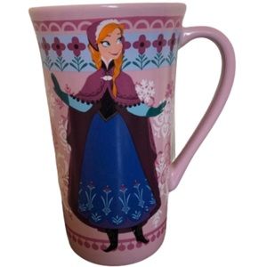 DISNEY ANNA MUG SUPER CUTE AUTHENTIC